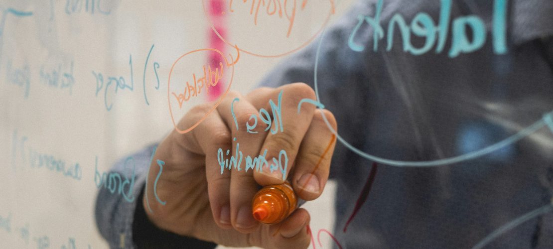 kvalifik-5Q07sS54D0Q-unsplash